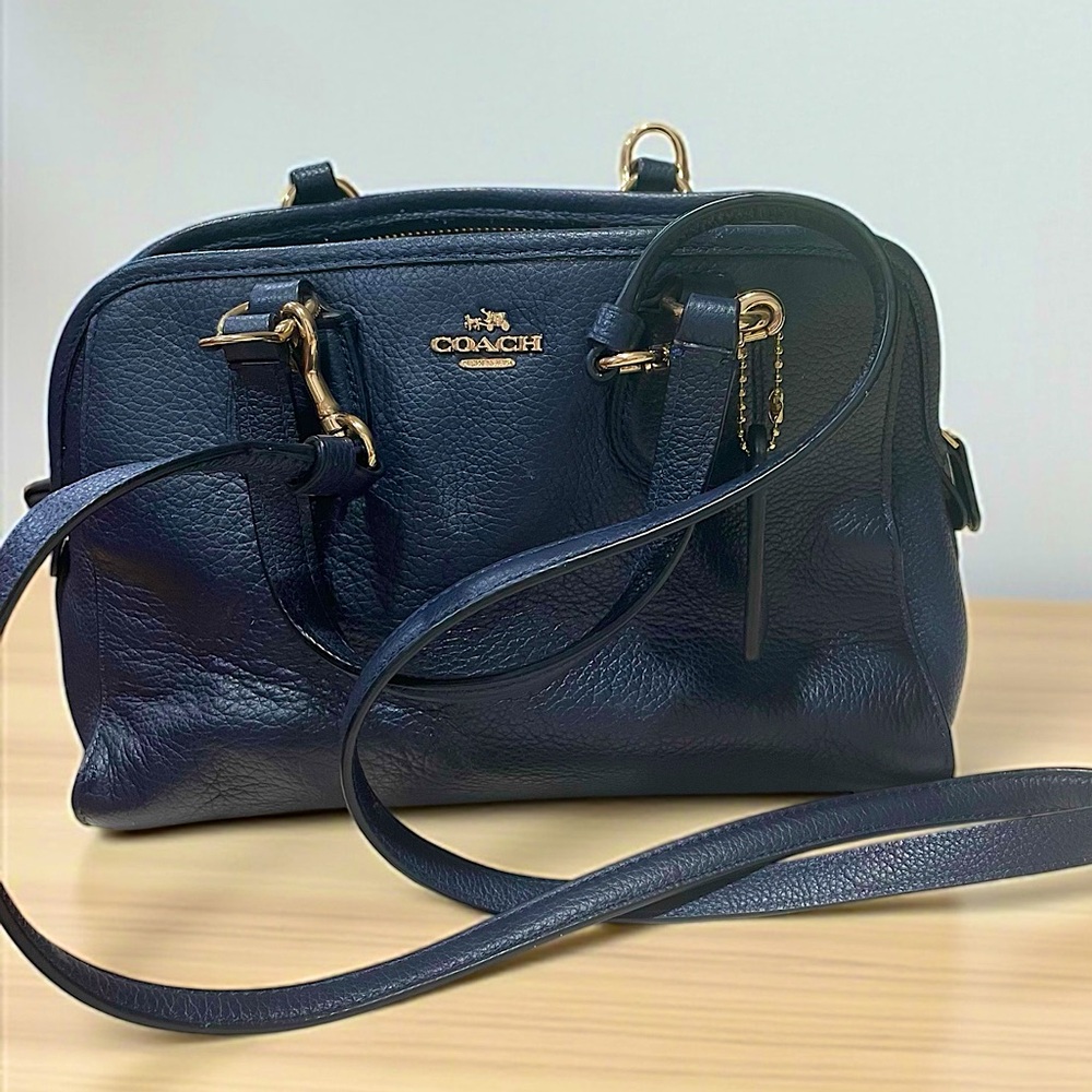 Coach Vintage Y2K Midnight Blue Pebbled Leather Crossbody Bag